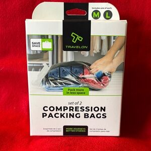 Travelon Compression Packing Bags in Black and Red